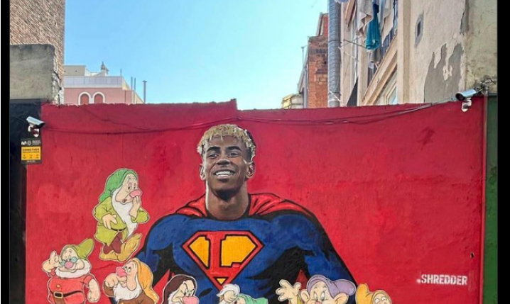 Tak teraz wygląda ZNICZONY MURAL Lamine Yamala...